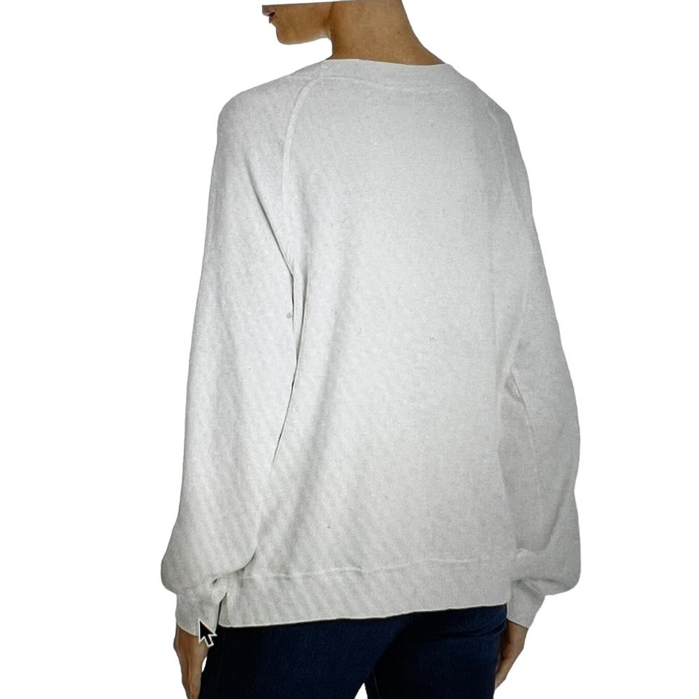 NWT WILDFOX Apres-Ski Kiss Me White Long Sleeve Sweatshirt Size Medium - Picture 2 of 11